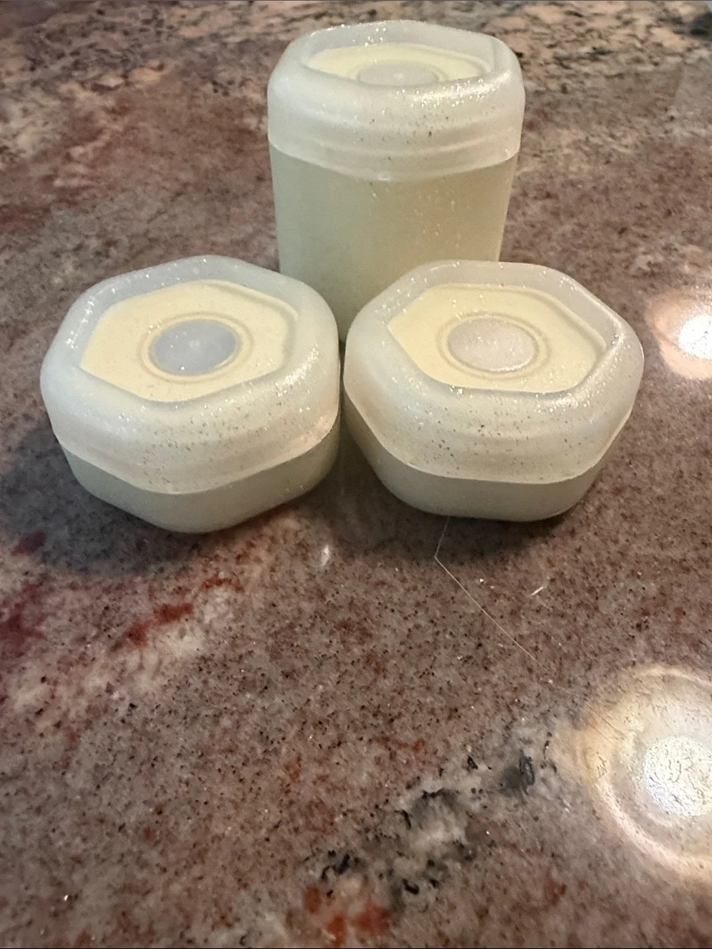 2 Small and 1 Med Jelly Sun Capsules